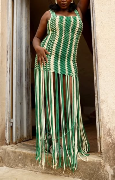 Hollow Knit Fringe Skirt