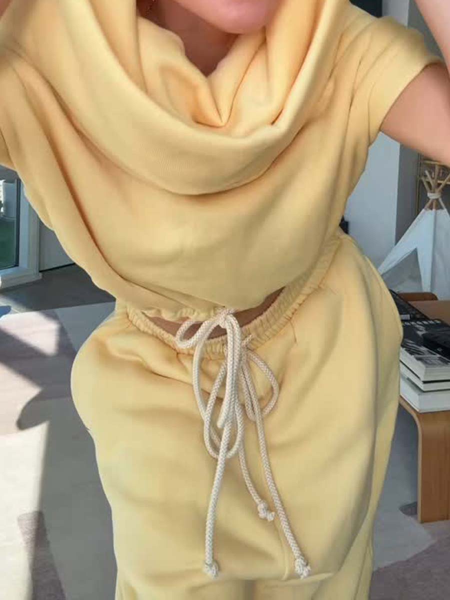 Cropped Sleeve Drawstring Hoodie Vest And Oversized Sweatpants Two Pieces Set