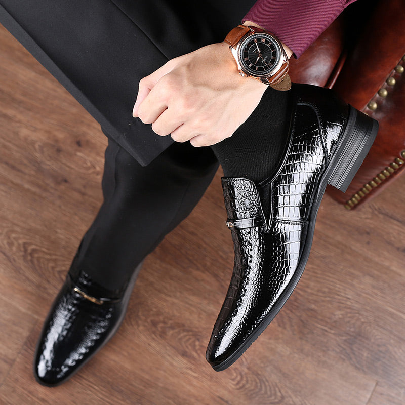 Men's Pointed Toe Crocodile Pattern Shiny Business Leather Shoes