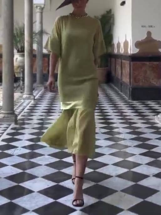 Round Neck Half Sleeves Fishtail Dress