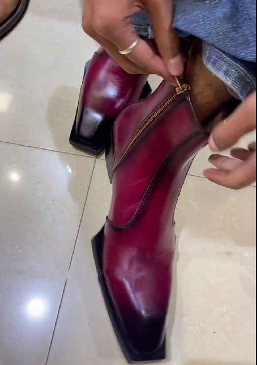 Men's Pointed Toe Chelsea Leather Ankle Boots