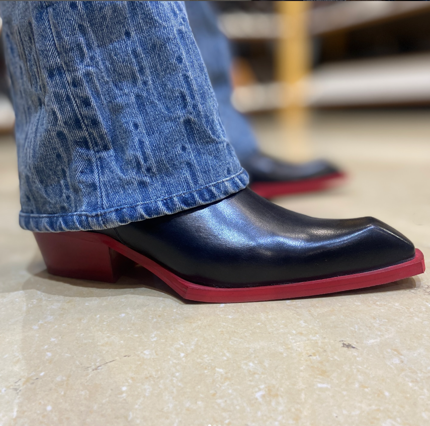 Men's Chelsea Twist-Toe Side Zipper Ankle Boots