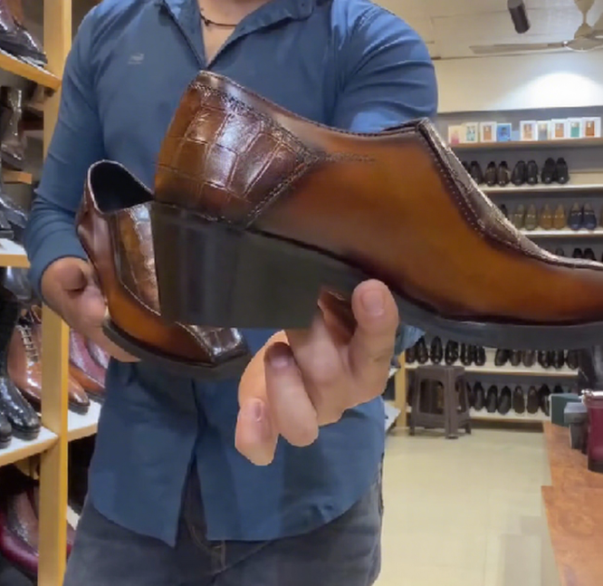 Men's Pointed Toe Slip-on Business Leather Shoes