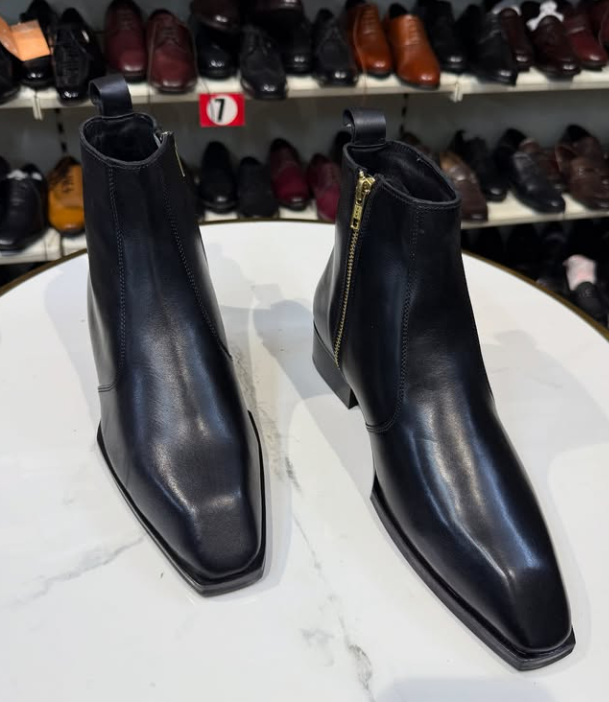 Men's Square Toe Chelsea Boots