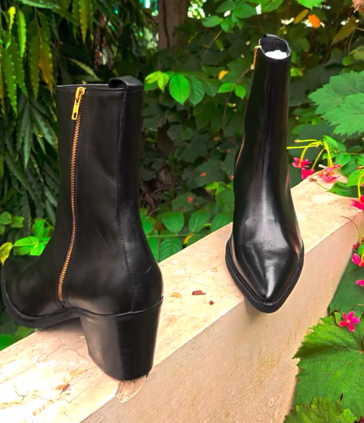 Black Pointed Side Zipper Chelsea Boots