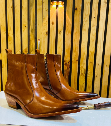Men's Tan Extra Pointed Superb Quality Leather Boots