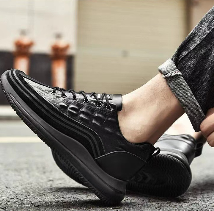 Men's Thick-soled British Style Crocodile Pattern Casual Shoes