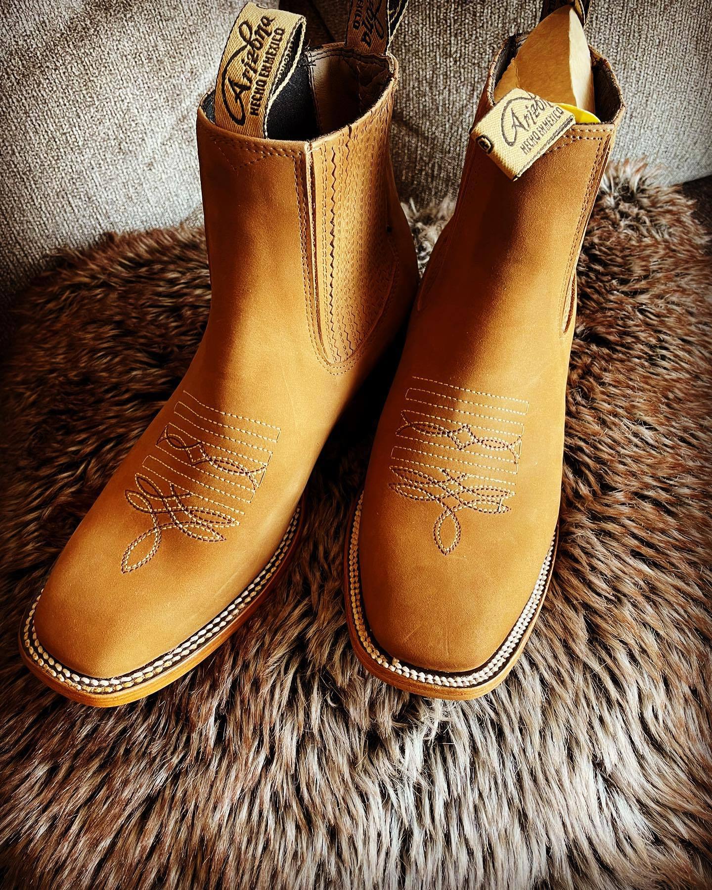 Men's Embroidered Sleeve Chelsea Martin Boots