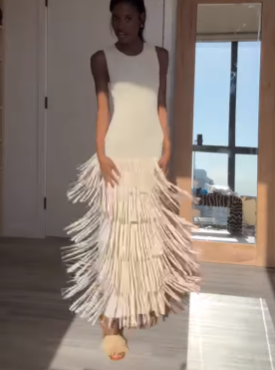 Round Neck Sleeveless Knitted Fringe Dress