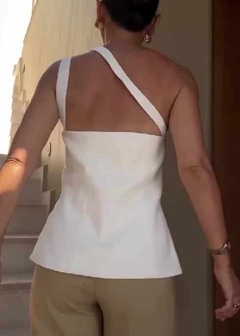 Off-shoulder Blouse
