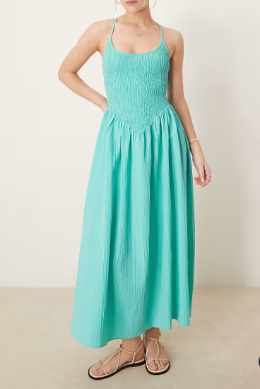 Scoop Neck Crinkle Maxi Dress
