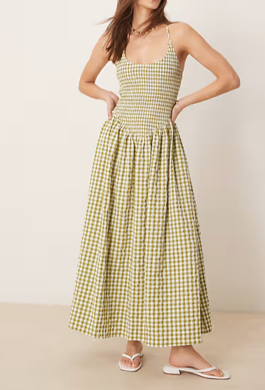 Scoop Neck Crinkle Maxi Dress
