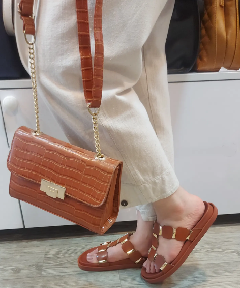 Women's Fashionable Thick-soled Sandals