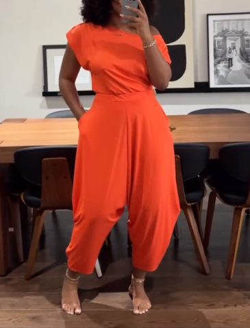 Hip Hop Women Set Off Shoulder T-Shirt Tops and Loose Haren Pants