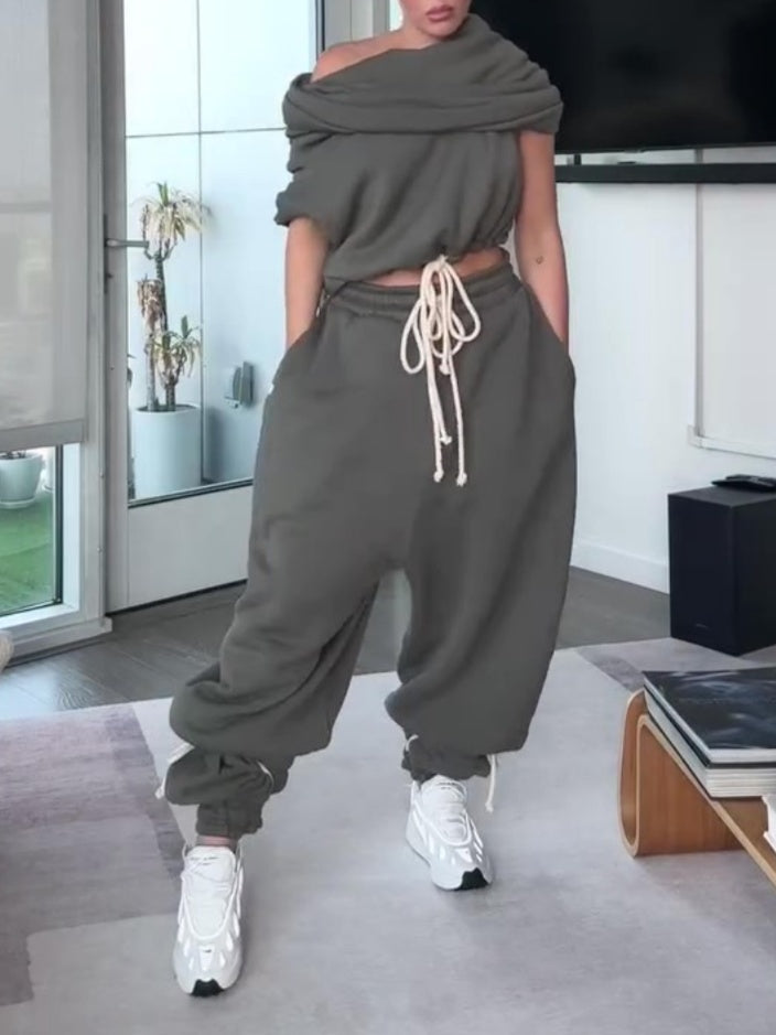 Cropped Sleeve Drawstring Hoodie Vest And Oversized Sweatpants Two Pieces Set