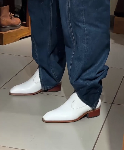 Italian Toe Leather Chain Boots