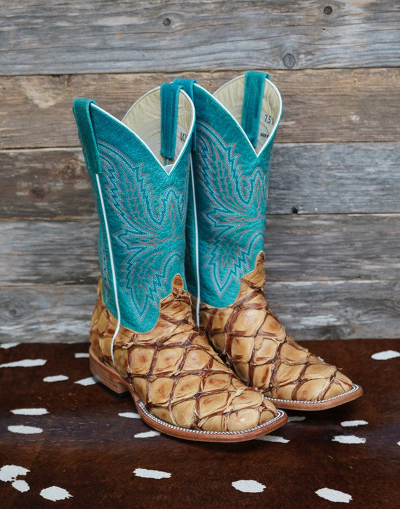 WOMEN'S TOP HAND BOOTS IN BIG BASS & TURQUOISE