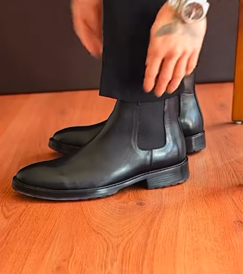 Men's All-black Slip-on Chelsea Boots