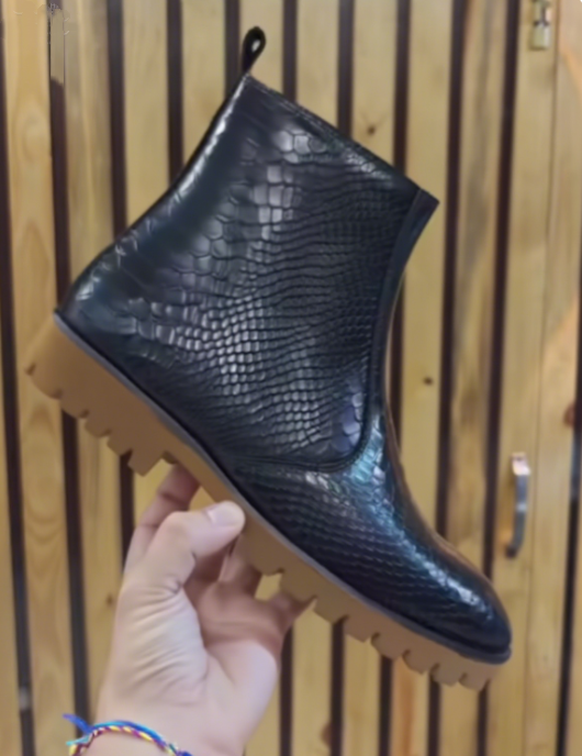 Men's Anti-slip Thick Chunk Snake Leather Boots
