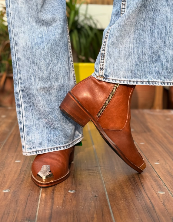 Men's Metallic Cap Toe Tan Cowboy Boots