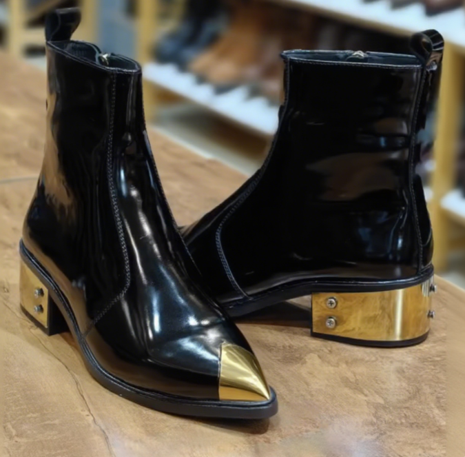Men's Polished Authentic Golden Tip Handmade  Leather Ankle  Boots